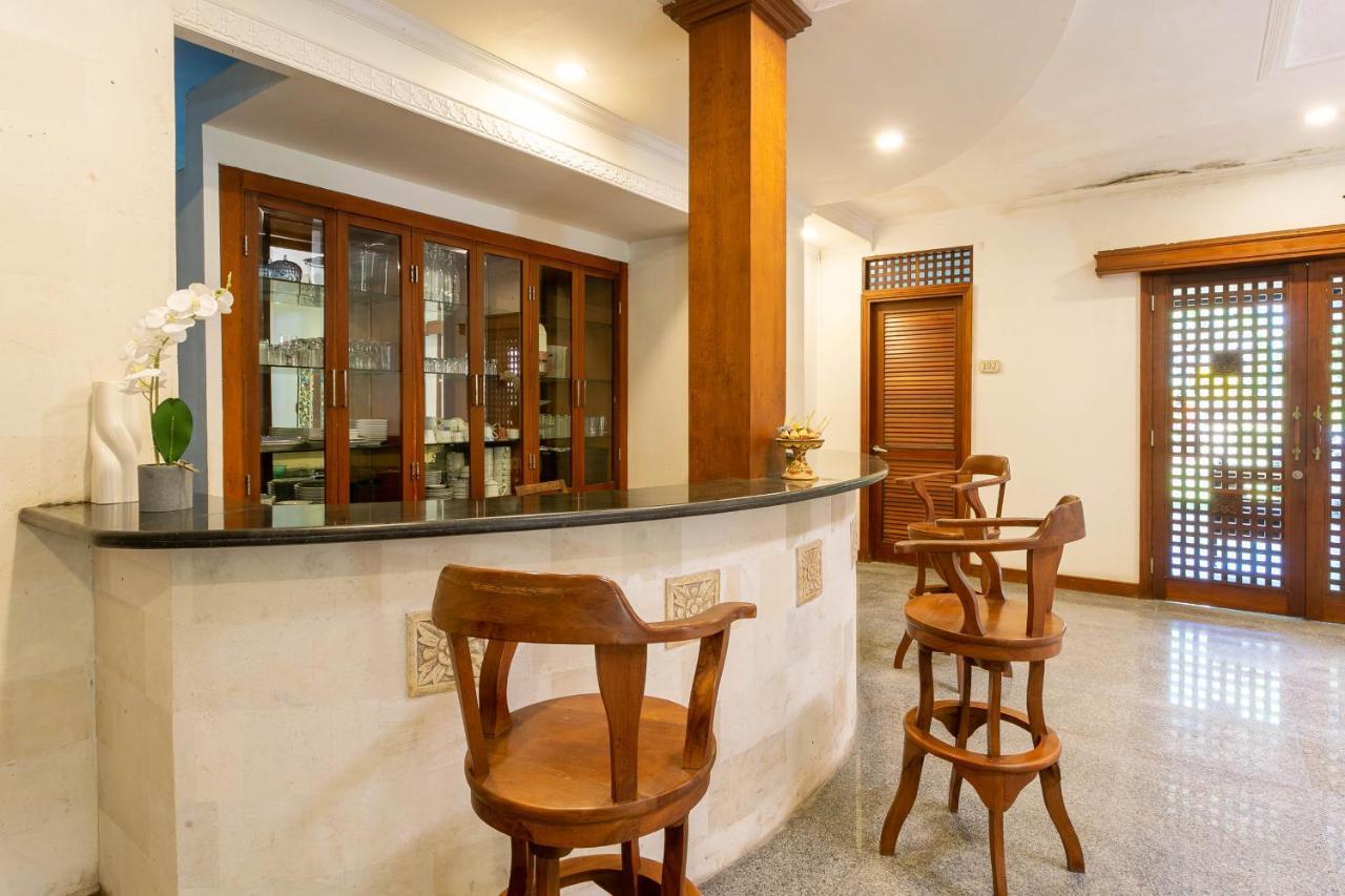 OYO 190 BSB Hotel Blahbatu Buitenkant foto
