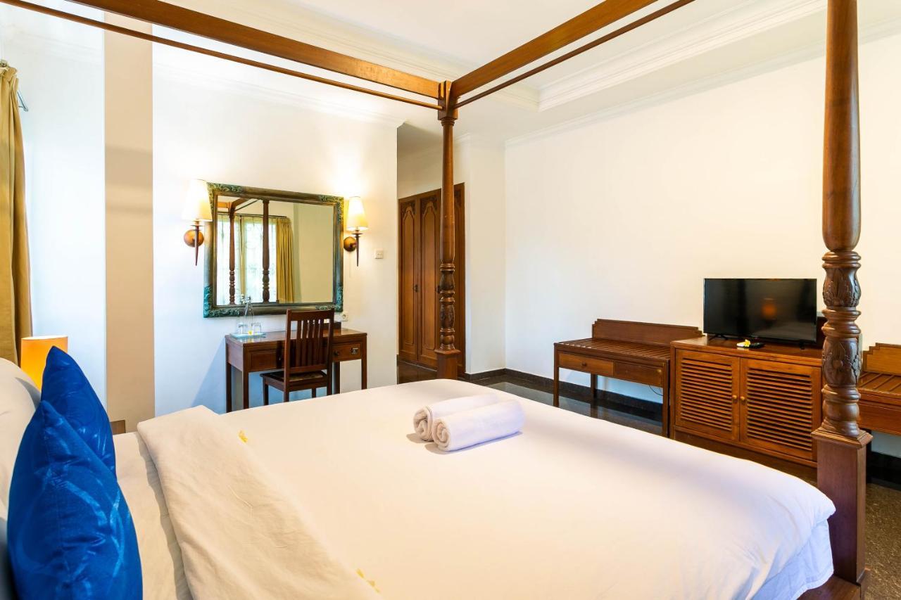 OYO 190 BSB Hotel Blahbatu Buitenkant foto